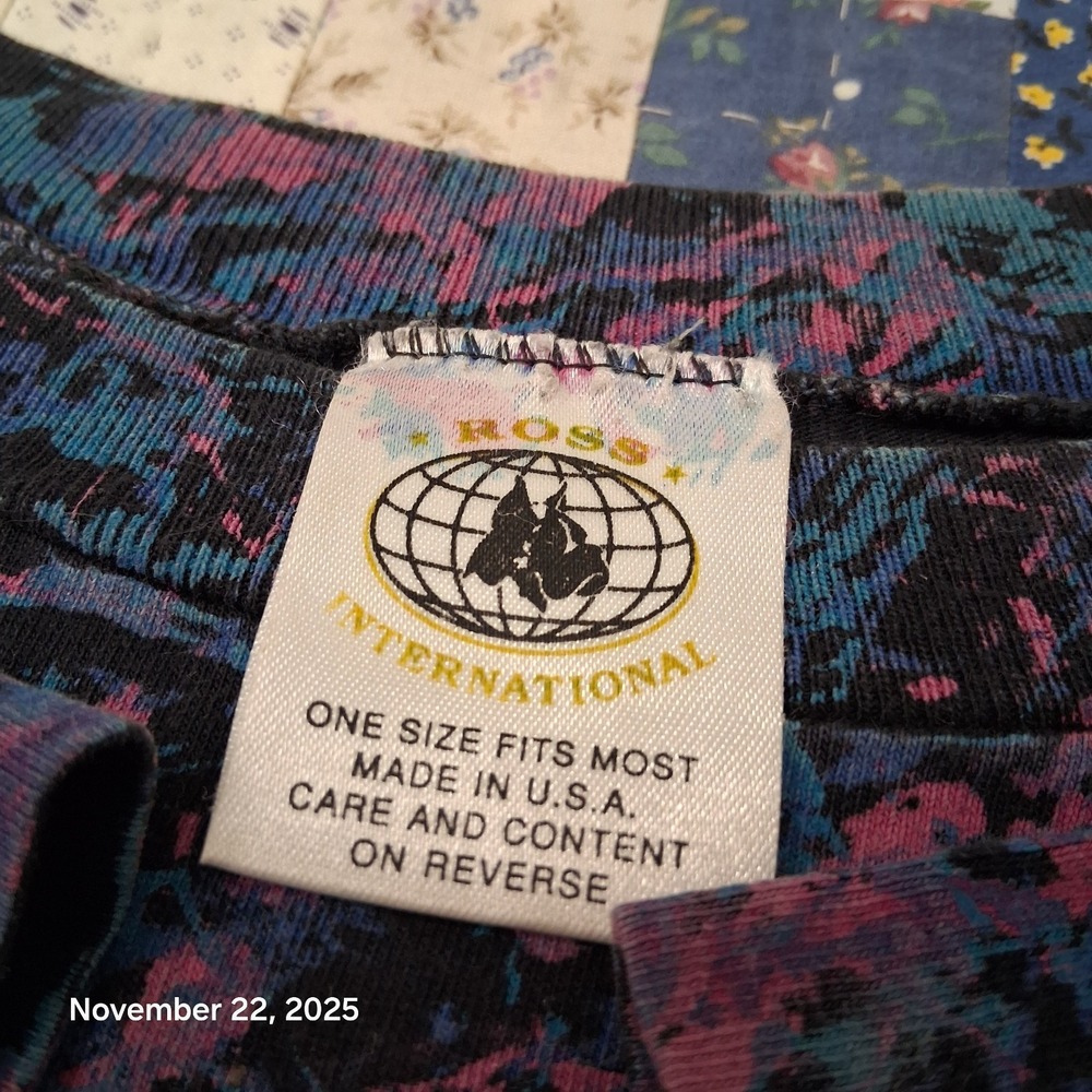 VTG 1992 Barcelona T Shirt One Size Splatter Graphic All Over Rare Batik Street - Picture 5 of 11